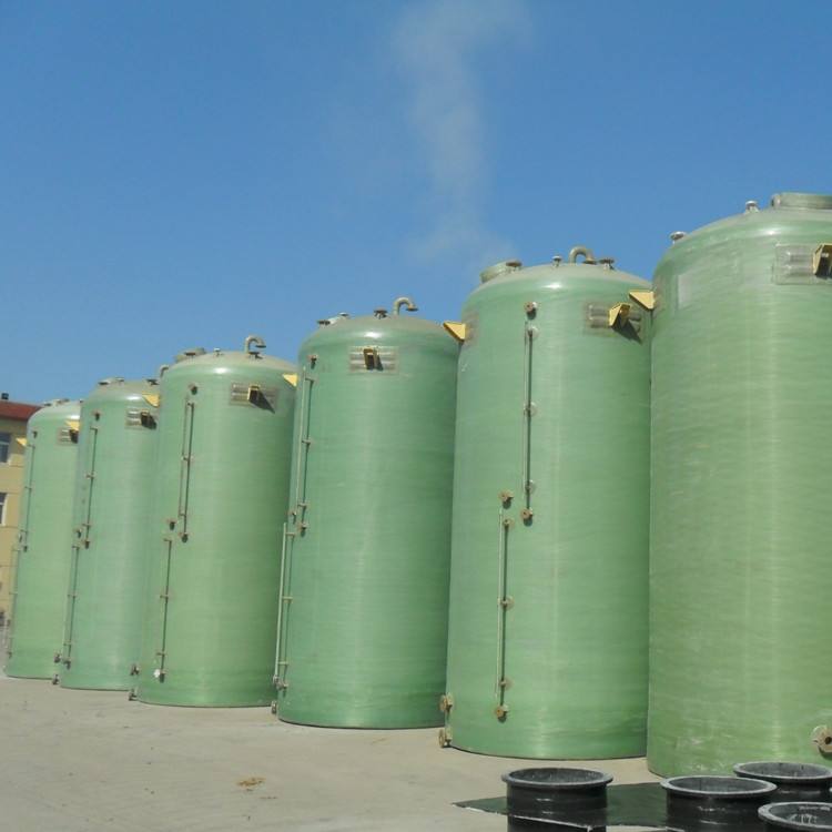 承德玻璃鋼儲(chǔ)罐在業(yè)界的需求量大幅增加